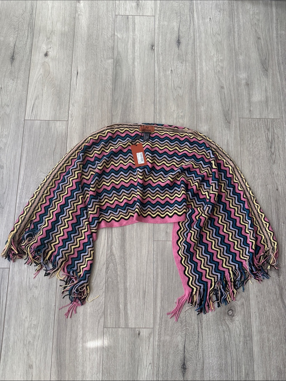 NWT Missoni Iconic Zig Zag Poncho Shawl Scarf - Picture 2 of 4